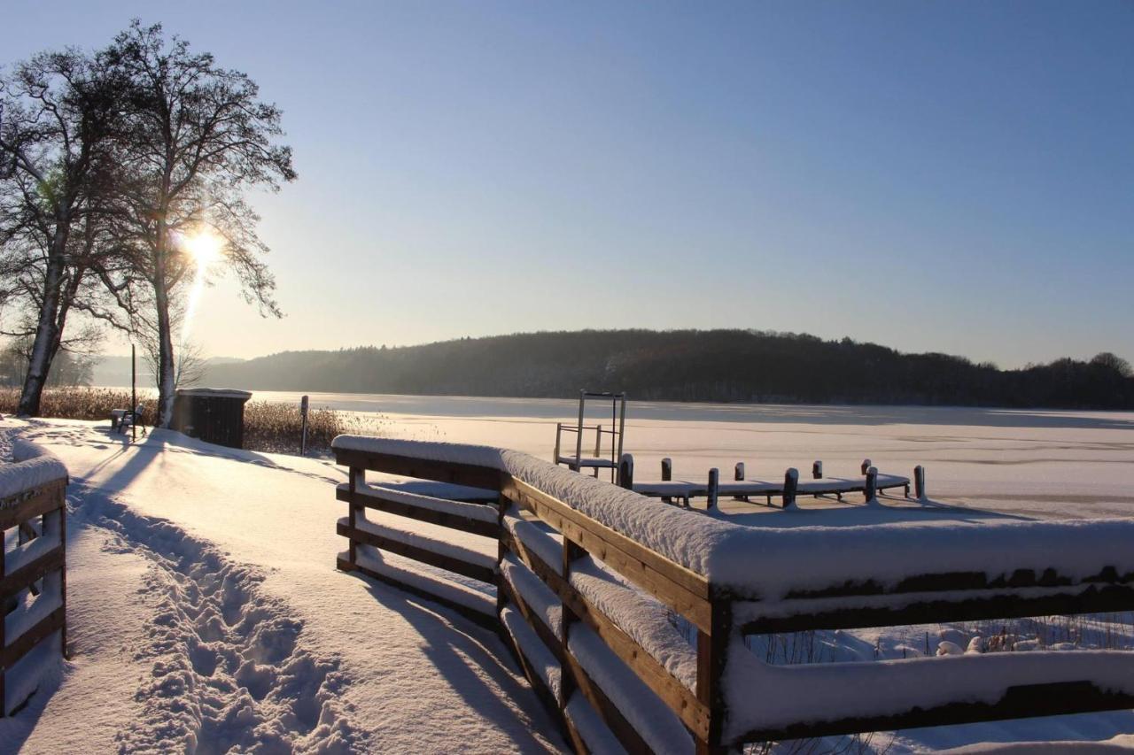 Pokoje Agroturystyczne U Hani Ostrzyce Exteriör bild